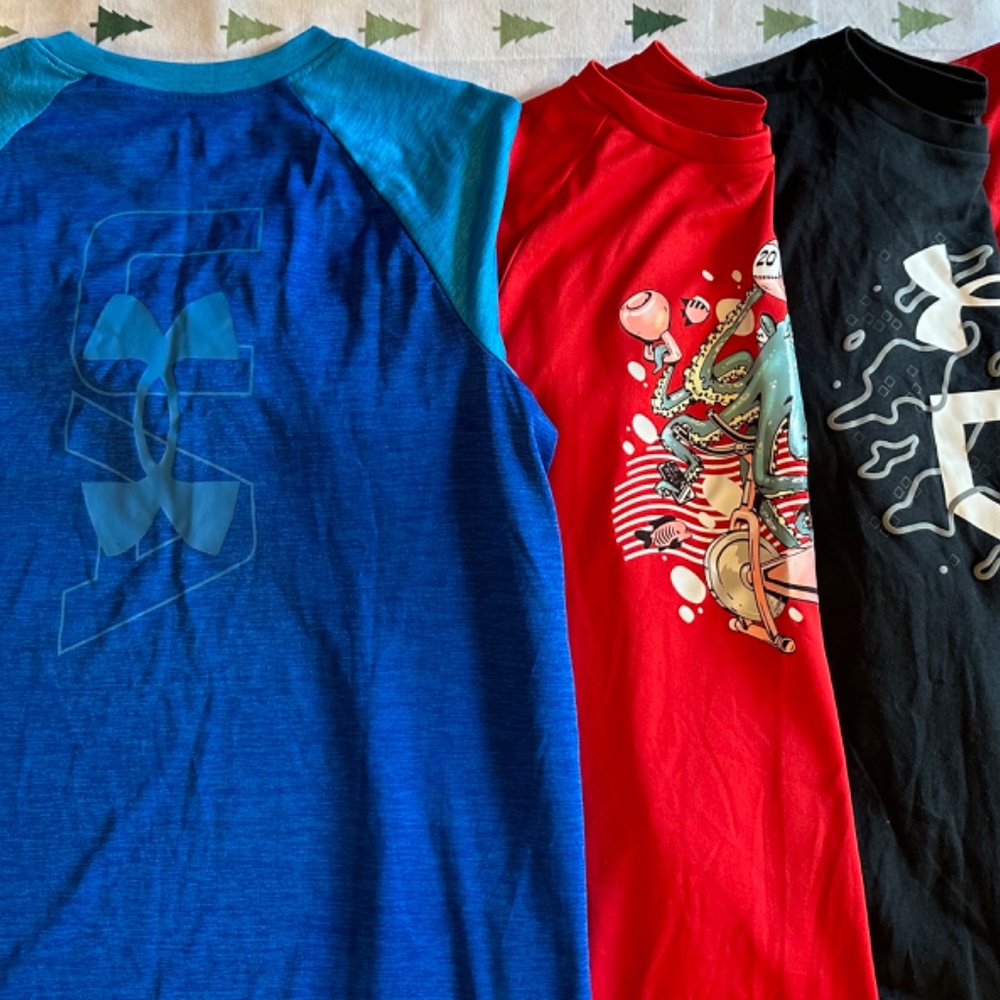 Under armor boys clothing lot …. Sz LARGE - Picture 3 of 12